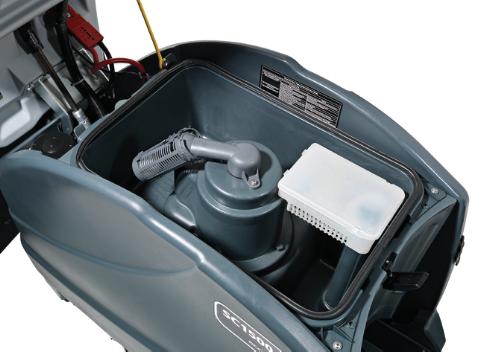 Advance SC1500 | 20" Ride-On Floor Scrubber, Disk, Battery